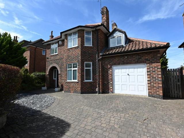 House for sale in High Field, York