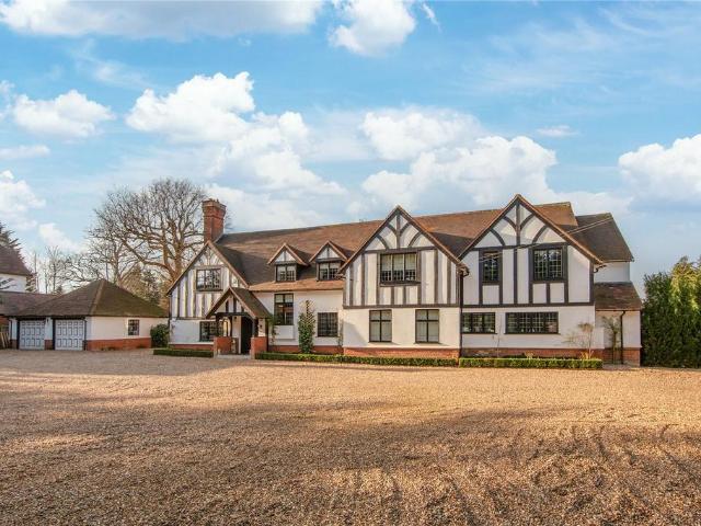 House for sale in Radlett, Hertfordshire