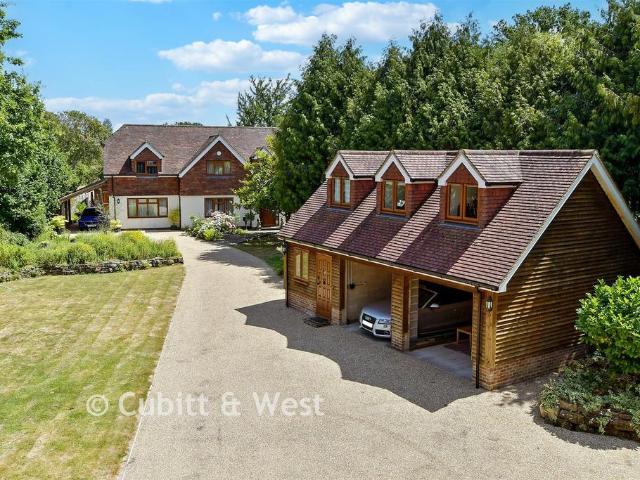 House for sale in Horsham, West Sussex