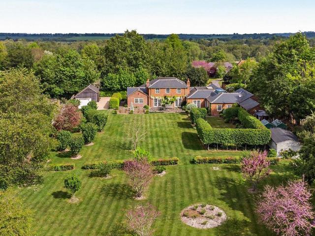 House for sale in Kintbury, West Berkshire