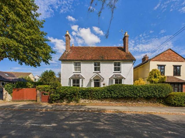 House for sale in Haddenham, Buckinghamshire
