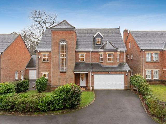 House for sale in Sunninghill and Ascot, Sunninghill