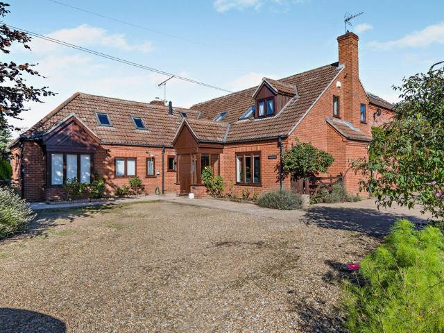 House for sale in Banningham, North Norfolk