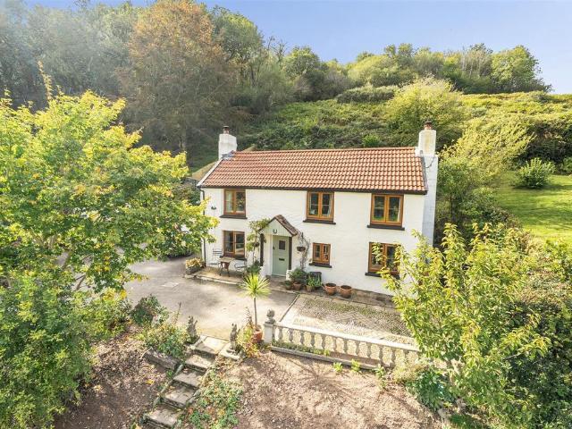 House for sale in North Buckland, North Devon