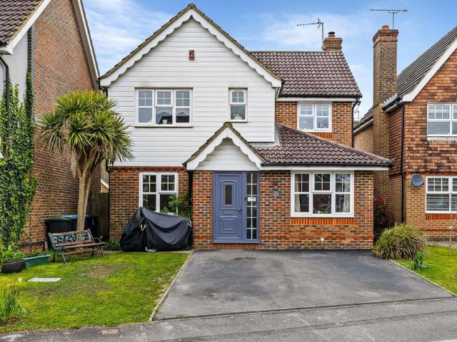 House for sale in Goddards' Green, Perryfields