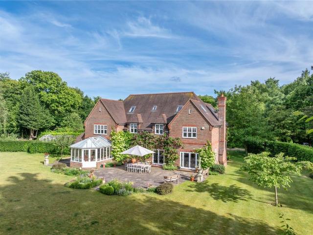 House for sale in Littlecote, West Sussex