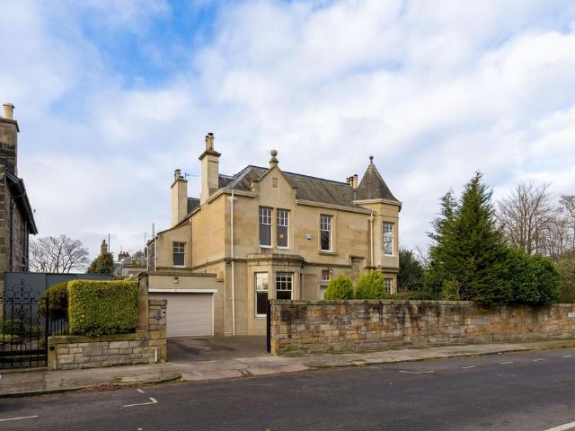 House for sale in Murrayfield, Scotland