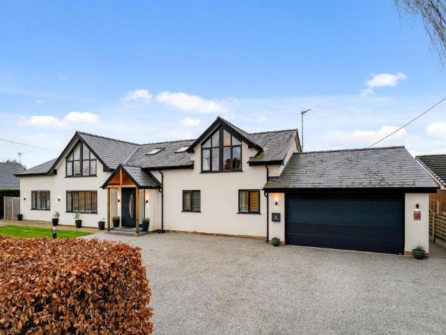House for sale in Wilmslow Park, Wilmslow