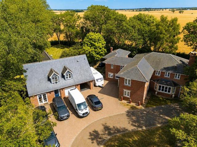 House for sale in Bedford