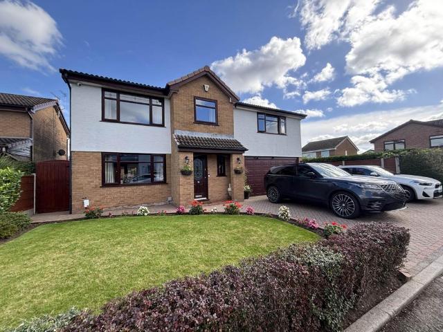 House for sale in Chadderton, Oldham