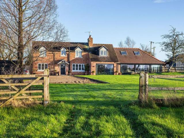 House for sale in Hankelow