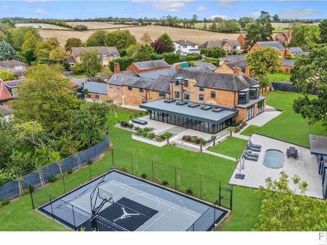 House for sale in Newton Harcourt, Harborough
