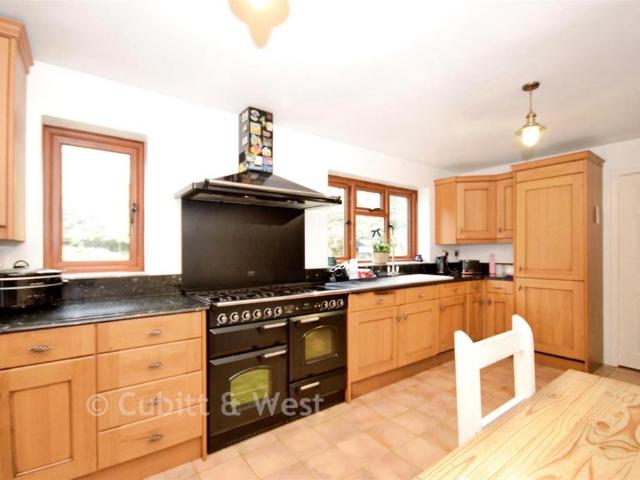 House for sale in Glynde, West Sussex