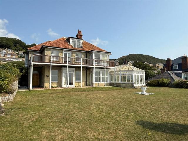 House for sale in Cowlease, Ventnor