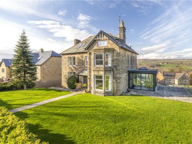 House for sale in Ben Rhydding, Ilkley