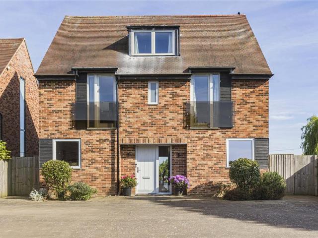 House for sale in Buckinghamshire