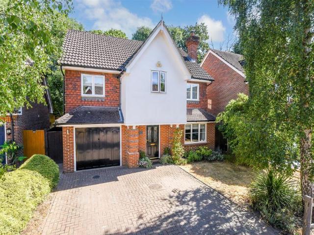 House for sale in Red Hill, Surrey