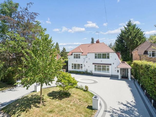 House for sale in Batchworth