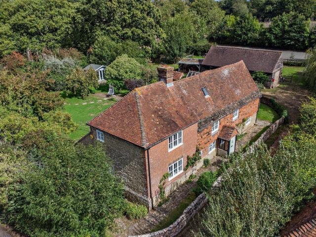 House for sale in Horsham, West Sussex