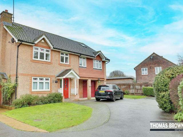 House for sale in Scadbury, Greater London