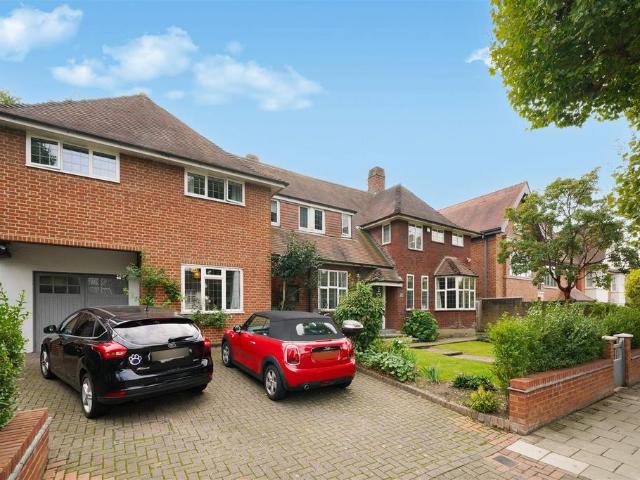 House for sale in Roehampton, Greater London