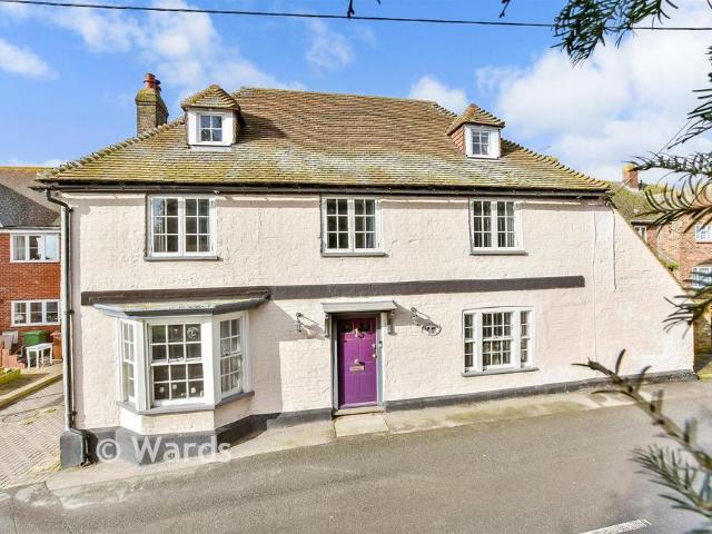 House for sale in Allhallows