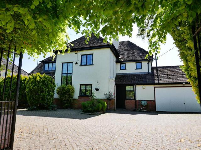 House for sale in Calne