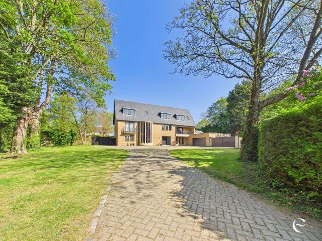 House for sale in Baron St Martin, Barholm