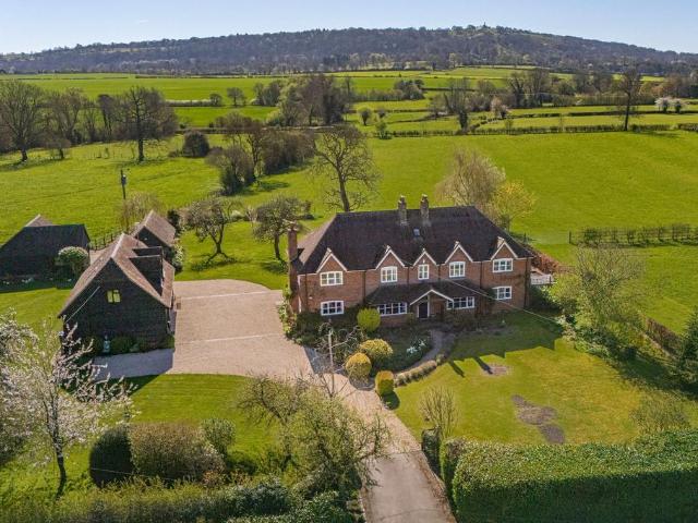 House for sale in Terrick, Ellesborough