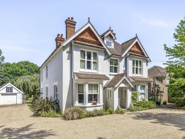 House for sale in East Hoathly with Halland, Cross In Hand