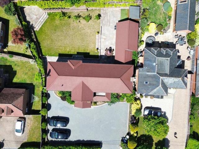 House for sale in Binfield