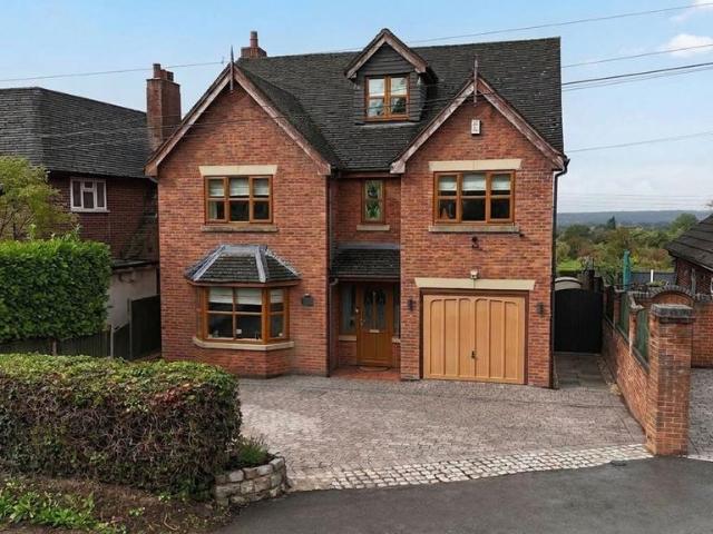 House for sale in Baswich, Staffordshire