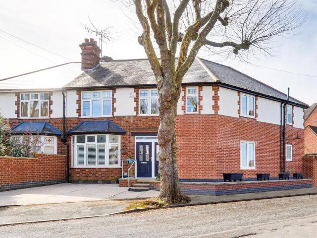 House for sale in Woodthorpe, Gedling