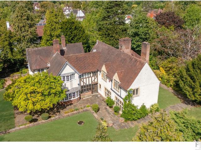 House for sale in Oadby, Leicestershire