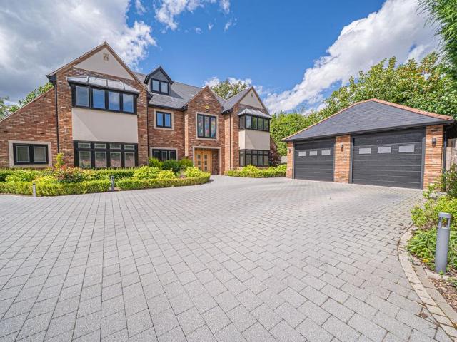 House for sale in Dorridge, West Midlands