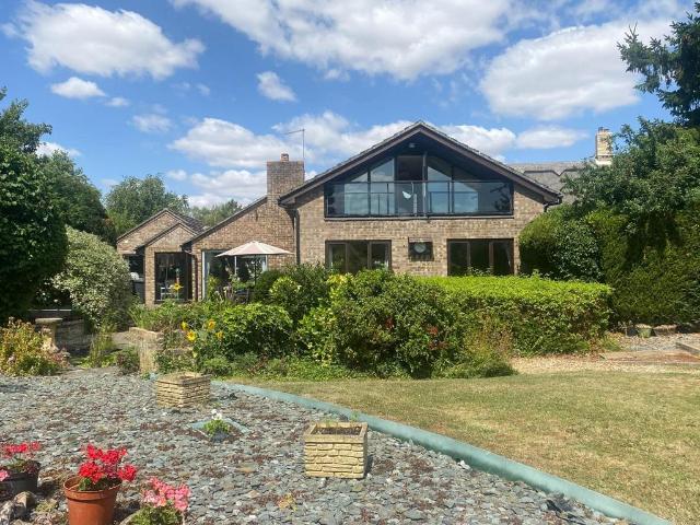 House for sale in Arrington, Cambridgeshire