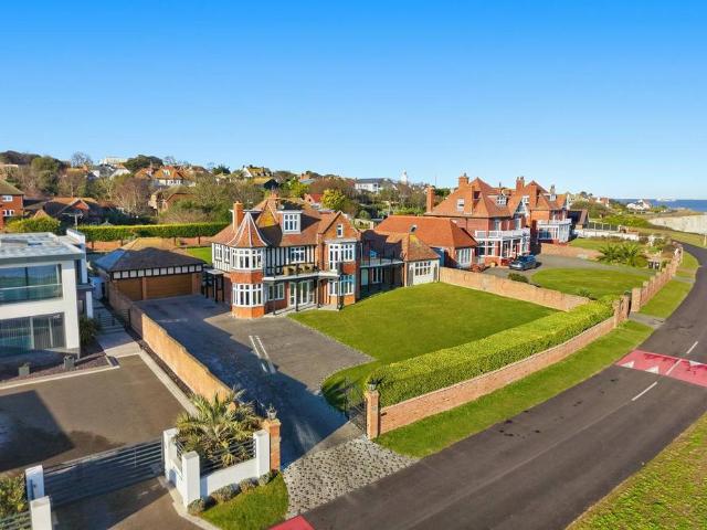 House for sale in Acol, Kent
