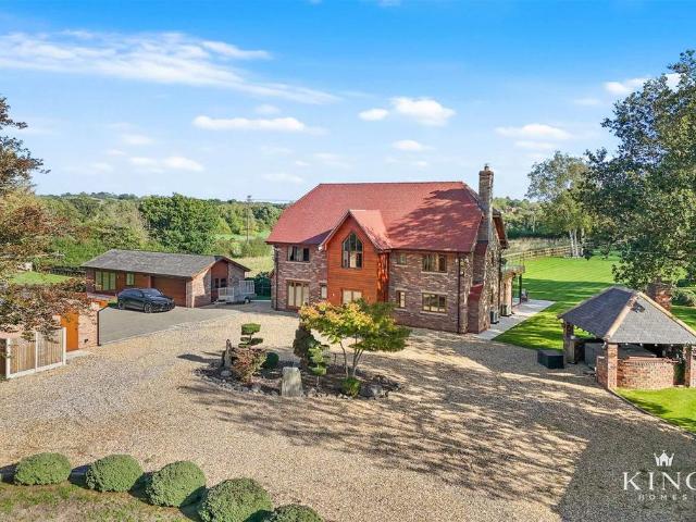 House for sale in Mappleborough Green, Stratford-on-Avon