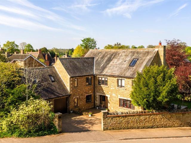 House for sale in Bugbrooke