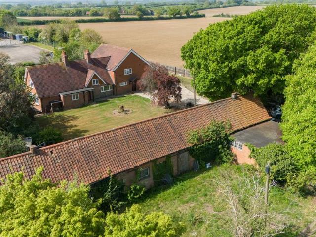 House for sale in Chelmondiston, Suffolk