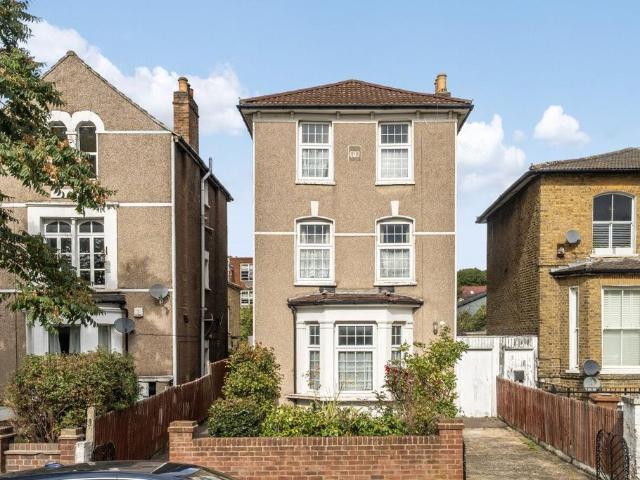 House for sale in London Borough of Lewisham, Greater London
