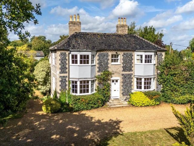 House for sale in Bedingfield, Suffolk