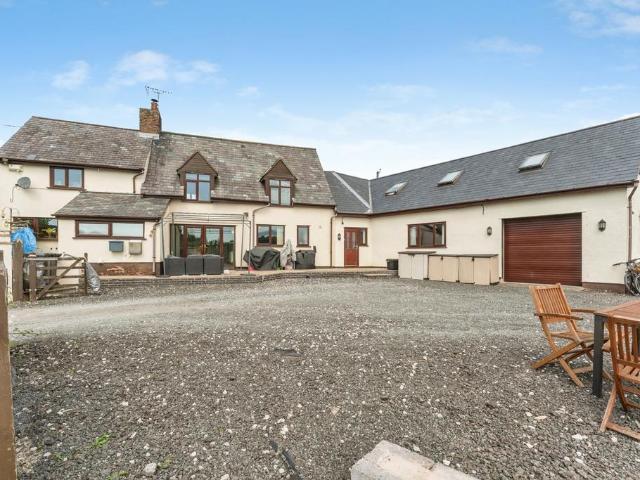 House for sale in Wales