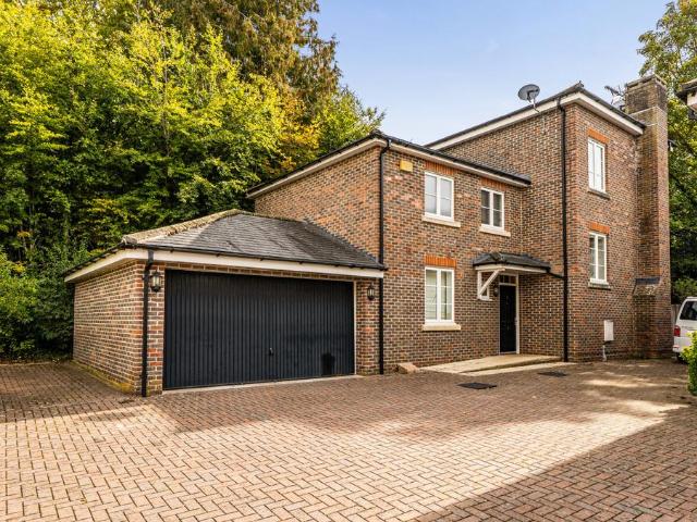 House for sale in Itchen Abbas, Winchester