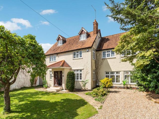 House for sale in Wexham, George Green