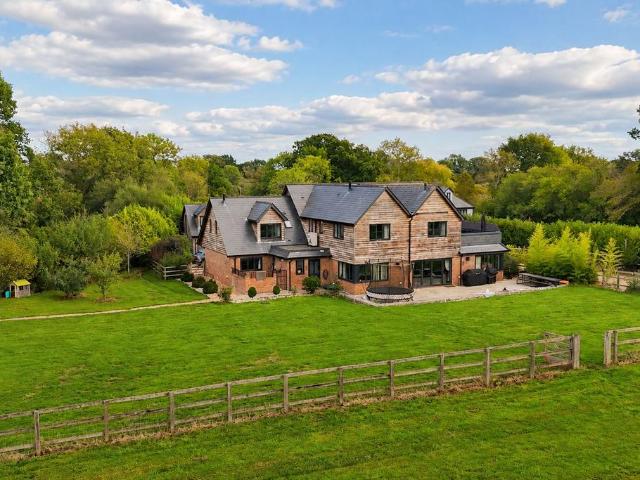 House for sale in Plaitford Green, Test Valley
