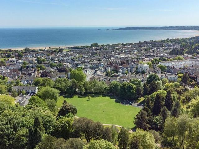 House for sale in Nangreaves, Wales