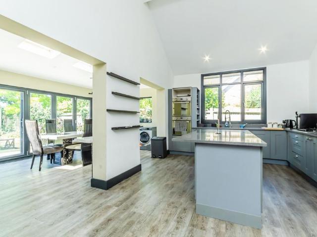 House for sale in The Butts, Kent