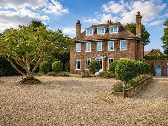 House for sale in Upper Walmer, Dover