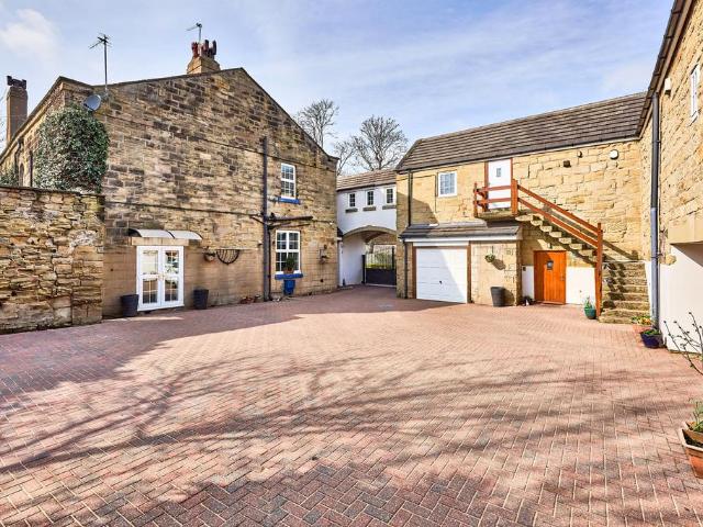 House for sale in Ackworth, High Ackworth
